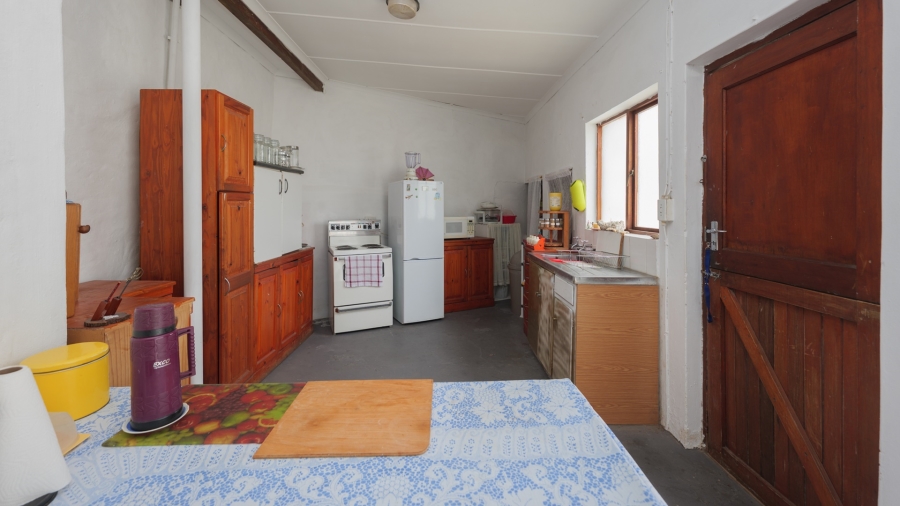5 Bedroom Property for Sale in Napier Western Cape